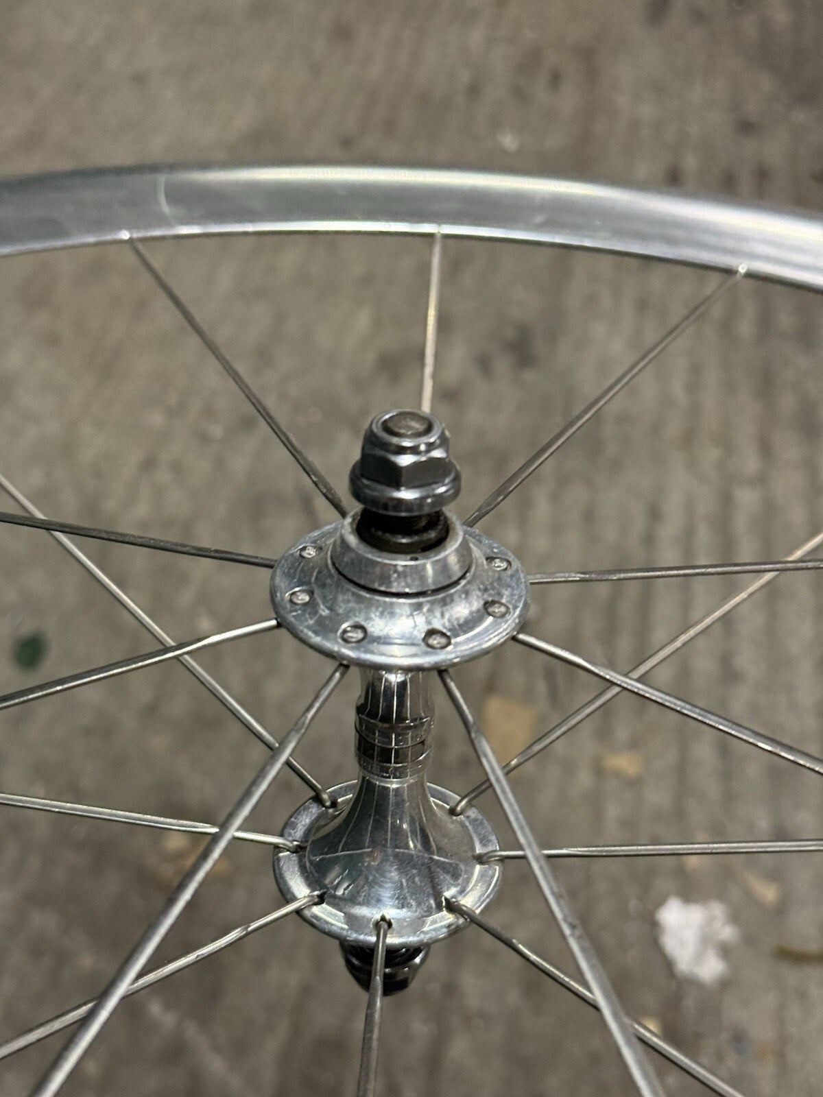 Rare Campagnolo Shamal Front Wheel 1st Gen Pista 650c Tubular