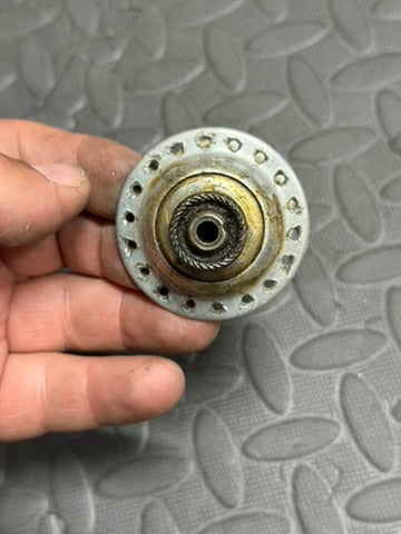 12 Campagnolo Vintage Pista Hubs Joblot
