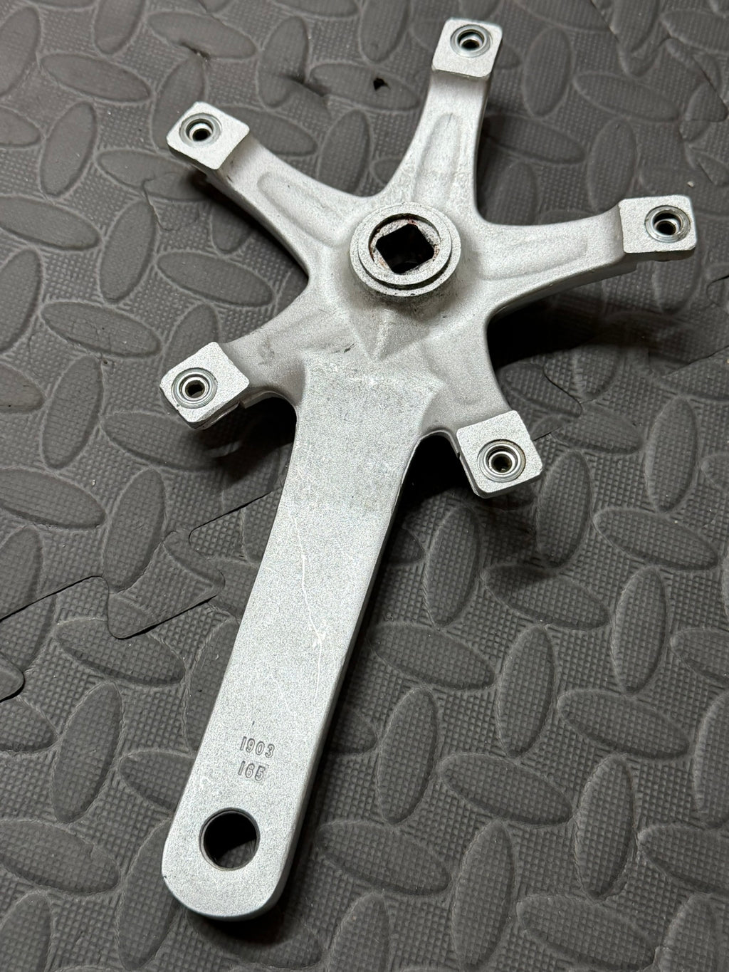 Stronglight Track Crankset 165mm 144BCD