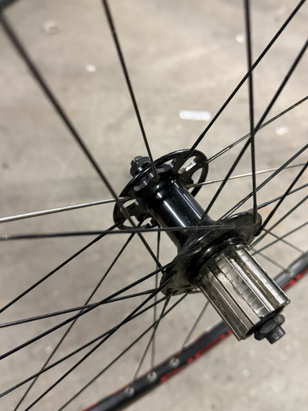 Campagnolo Vento Reaction Clincher Road Wheelset