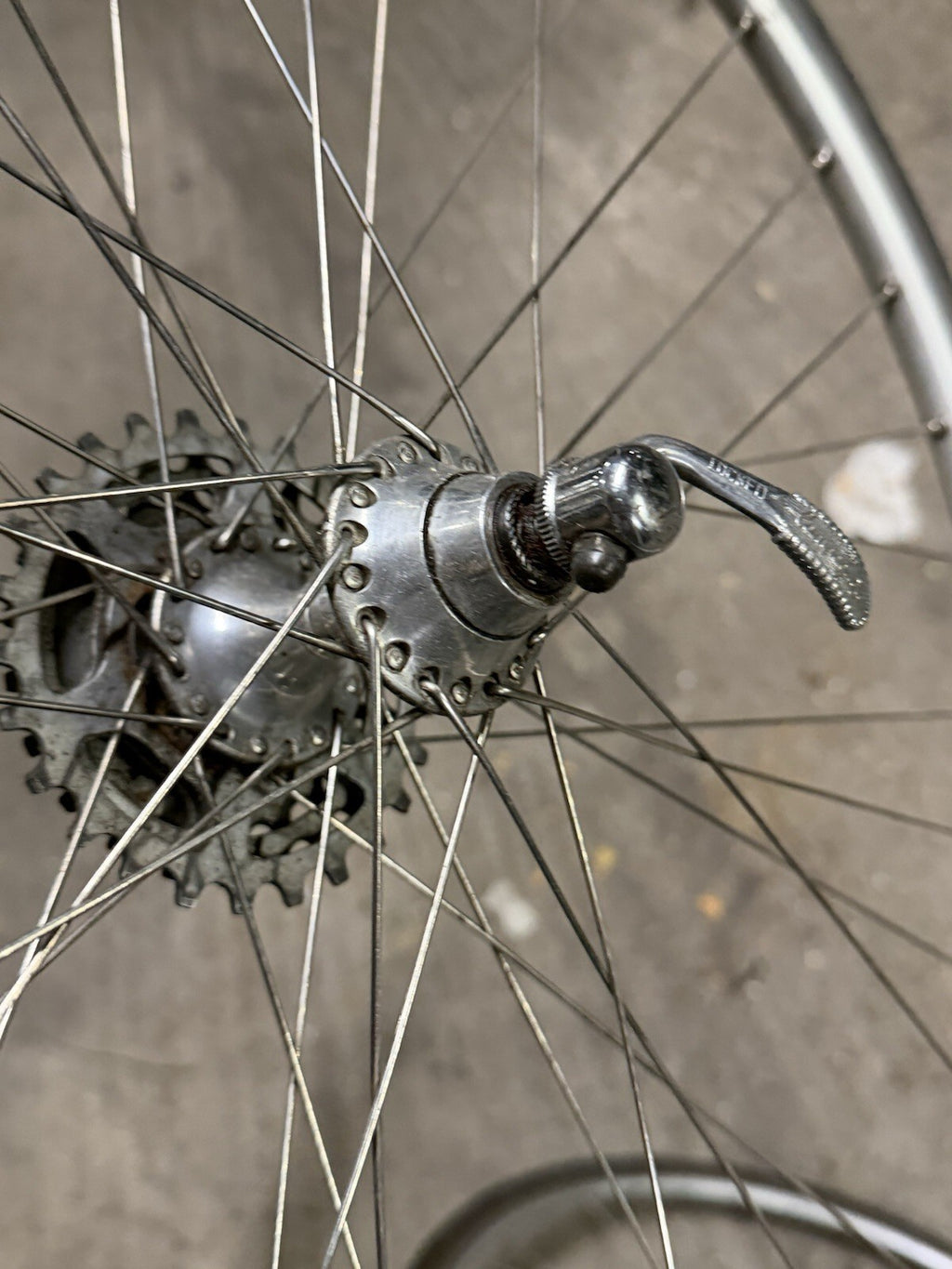 Campagnolo Road Clincher Wheelset Vintage Mavic Rims 700c 6 Speed Cassette - view 8