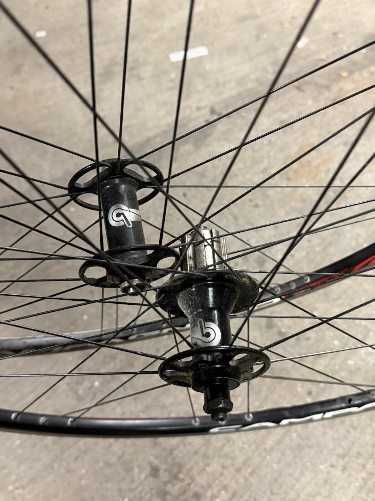 Campagnolo Vento Reaction Clincher Road Wheelset