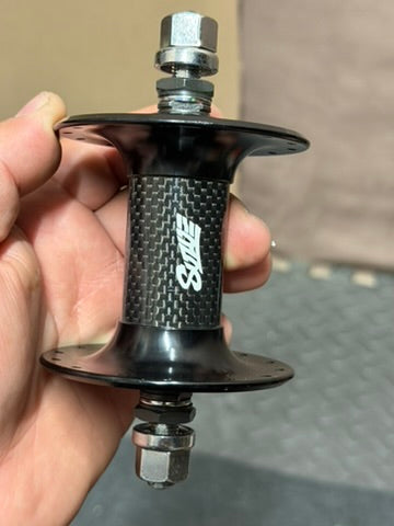Suzue Pro Max Front Track Hub 28h