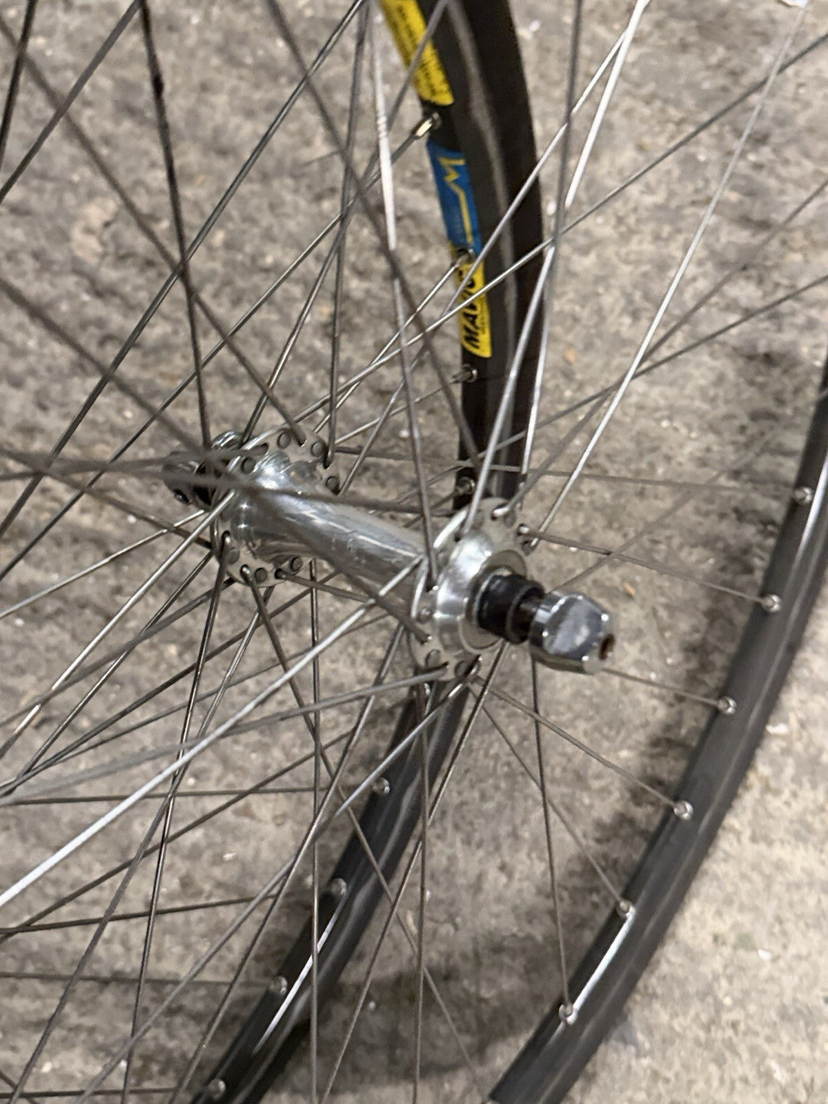 Vintage Campagnolo 6-Speed Road Clincher Wheelset – 700c