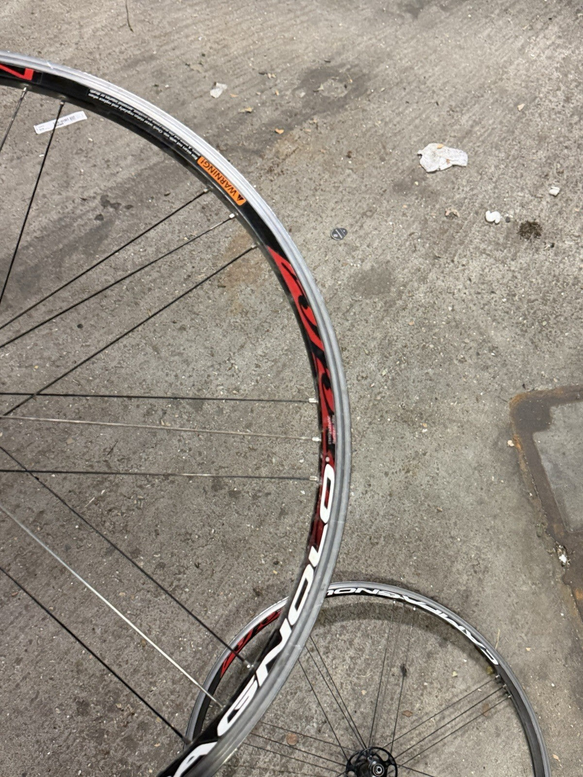 Campagnolo Vento Reaction Clincher Road Wheelset