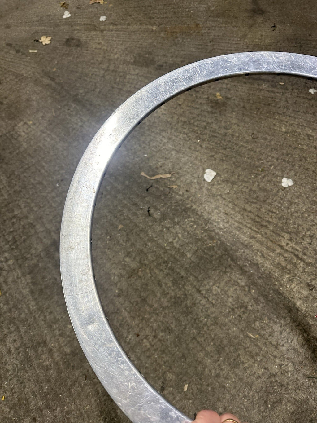 Unknown Track Rim 32h Chrome 700c Clincher - view 3