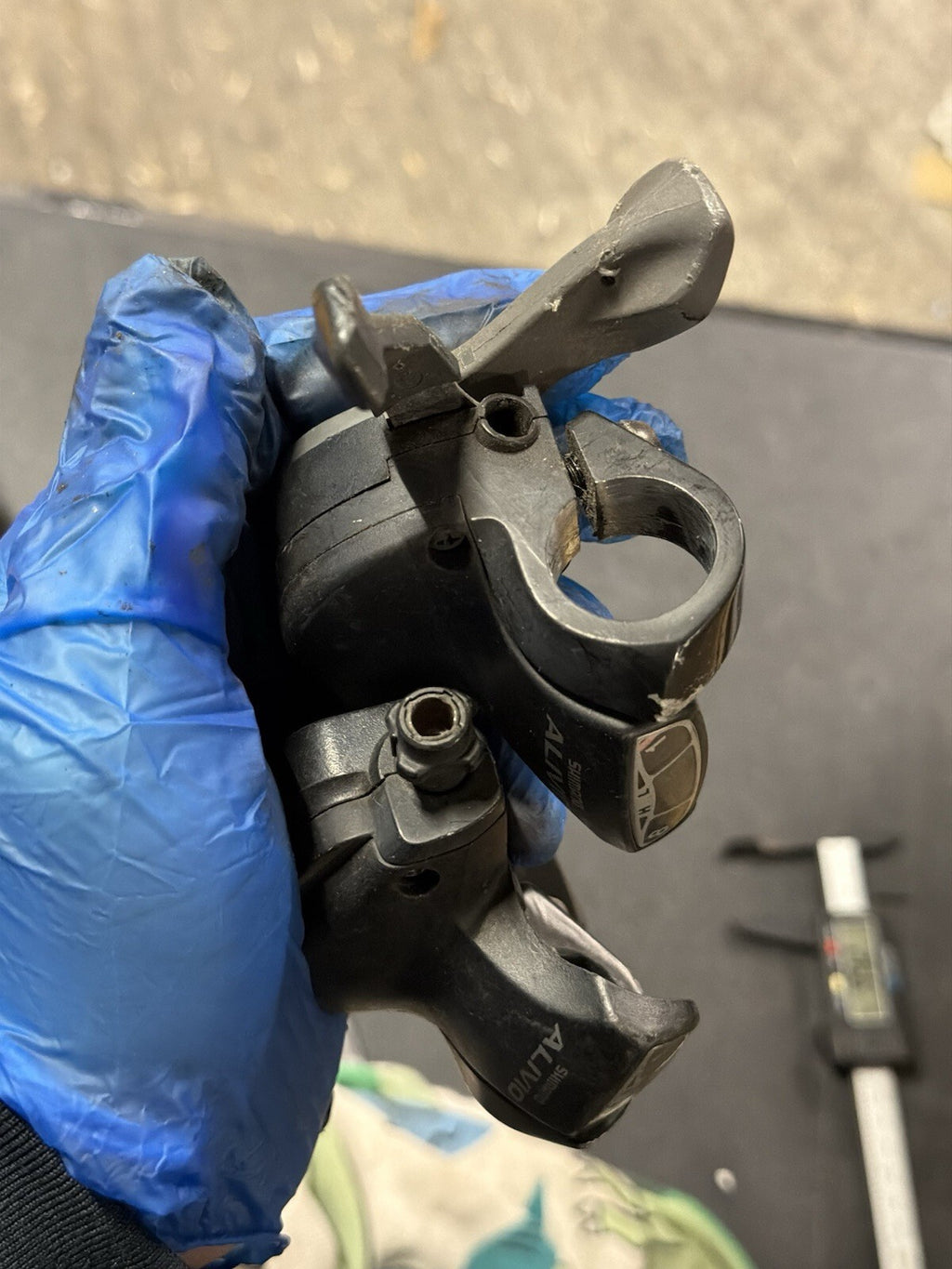 Shimano Alivio Shifters M410