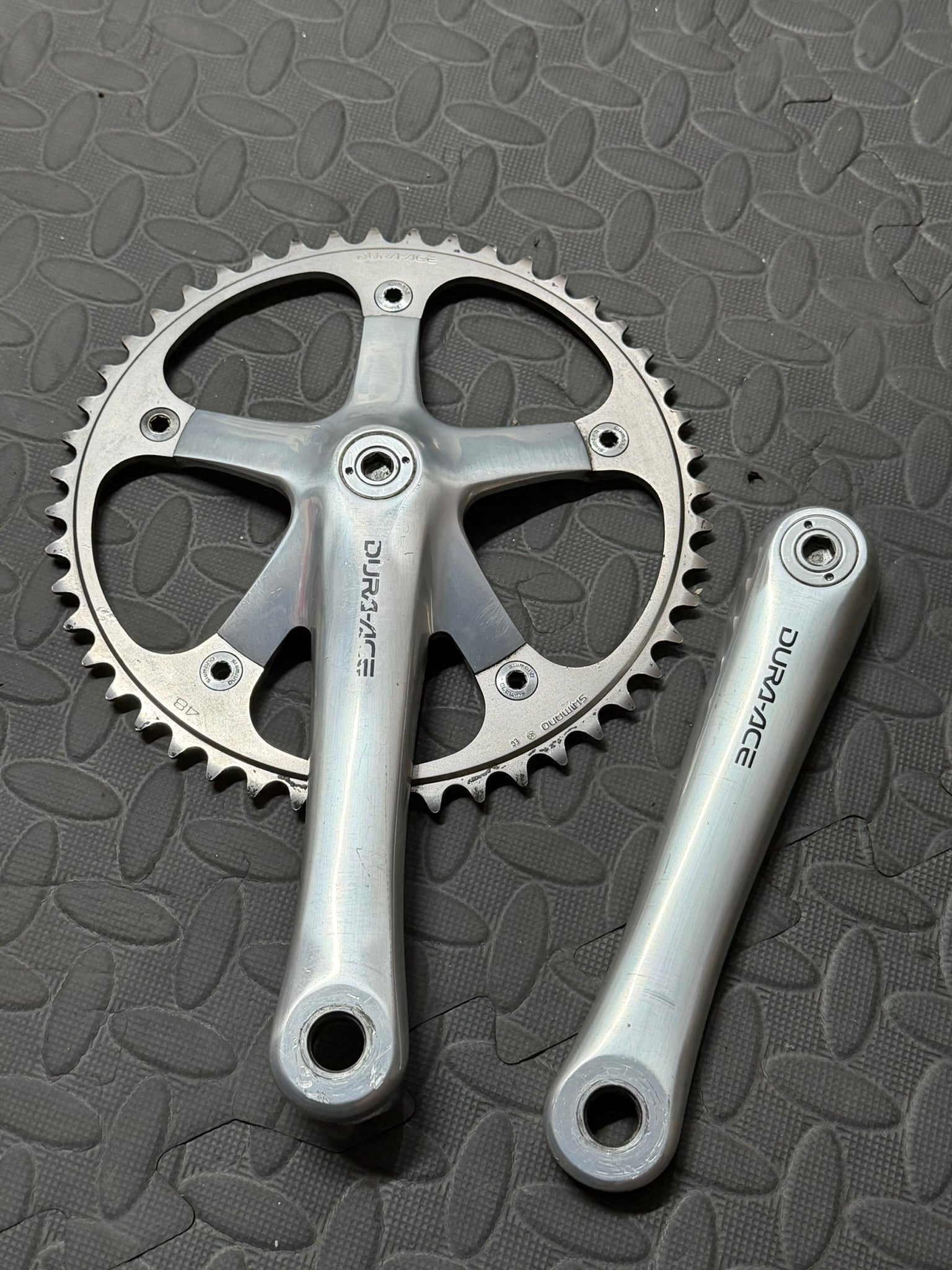 Dura Ace 7710 Track Crankset 165mm 48t