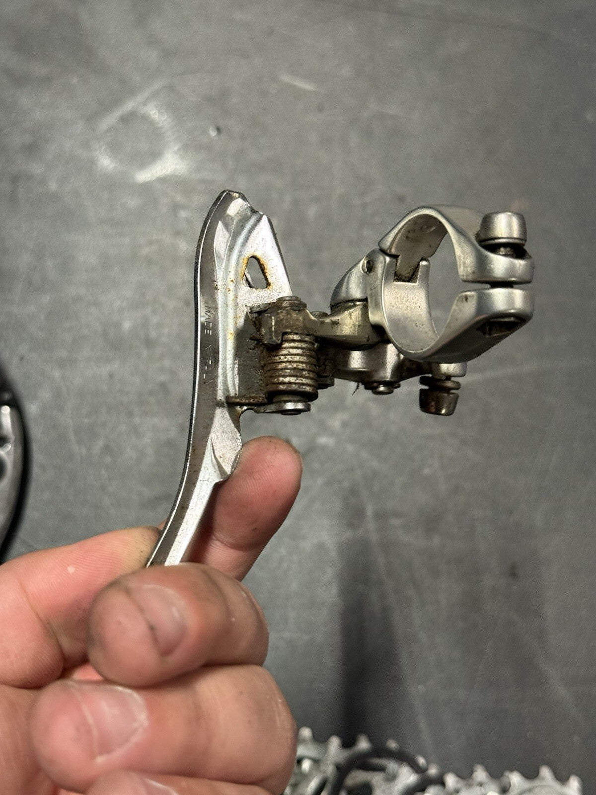 Campagnolo Mirage Groupset Shifter Front Derailleur And Brakes - product photo 15 | Miclo Bikes