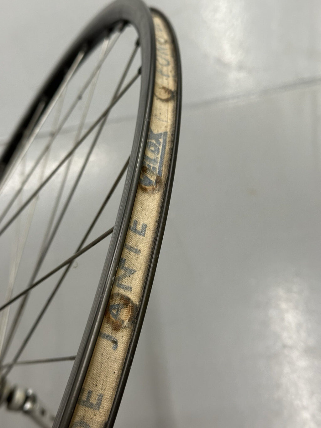 Campagnolo Road Clincher Front Wheel