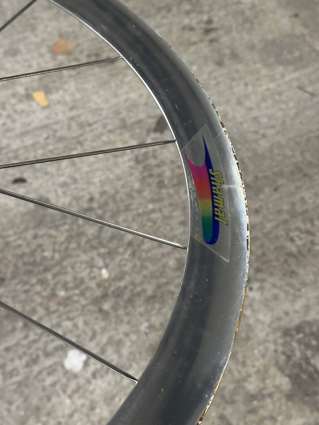 Campagnolo Shamal 1st Gen Front Wheel 650c – Vintage