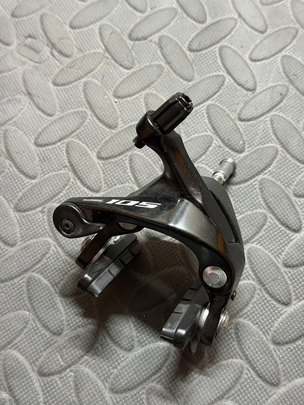Shimano 105 R7000 Front Brake Caliper