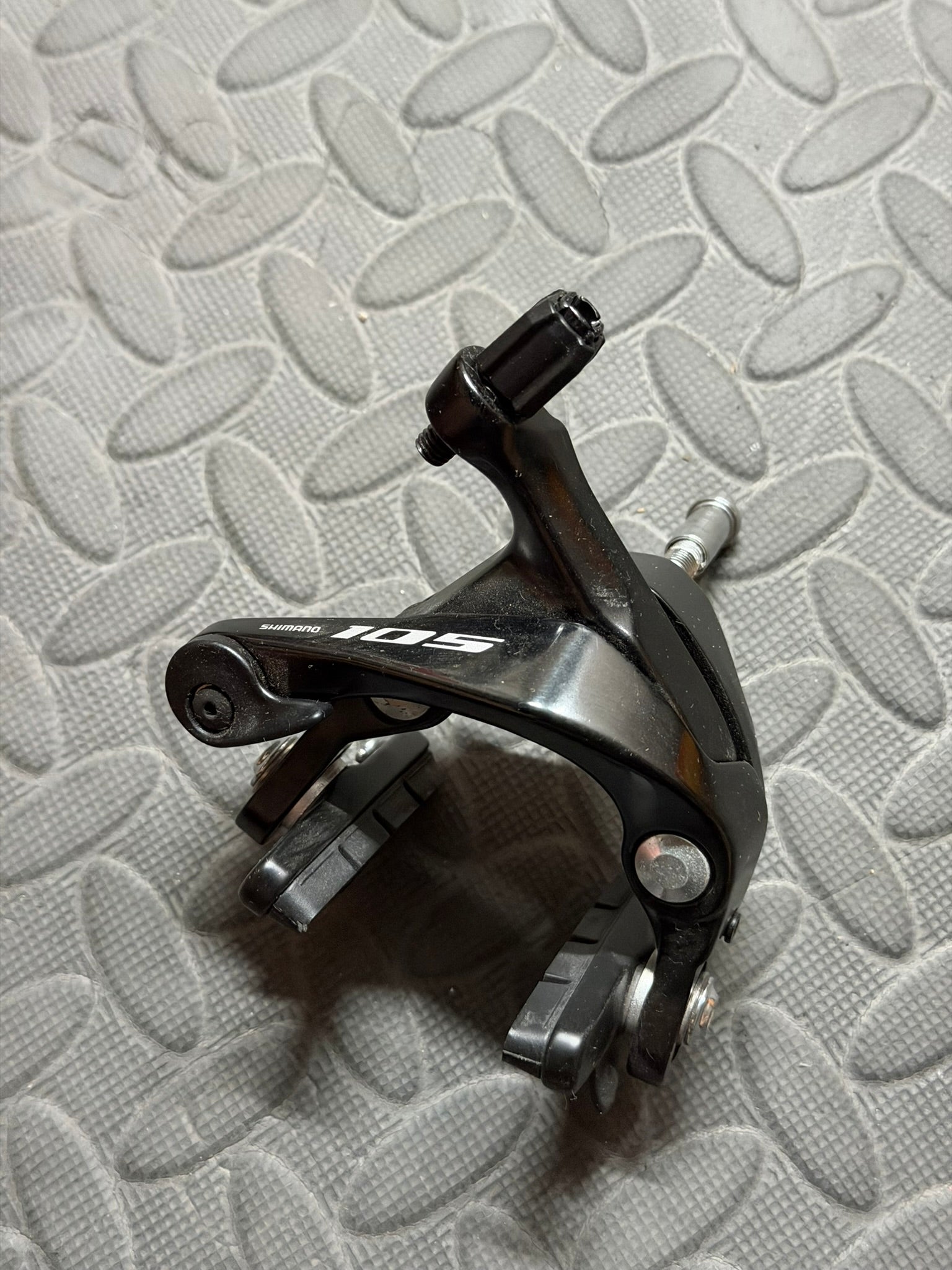 Shimano 105 R7000 Front Brake Caliper