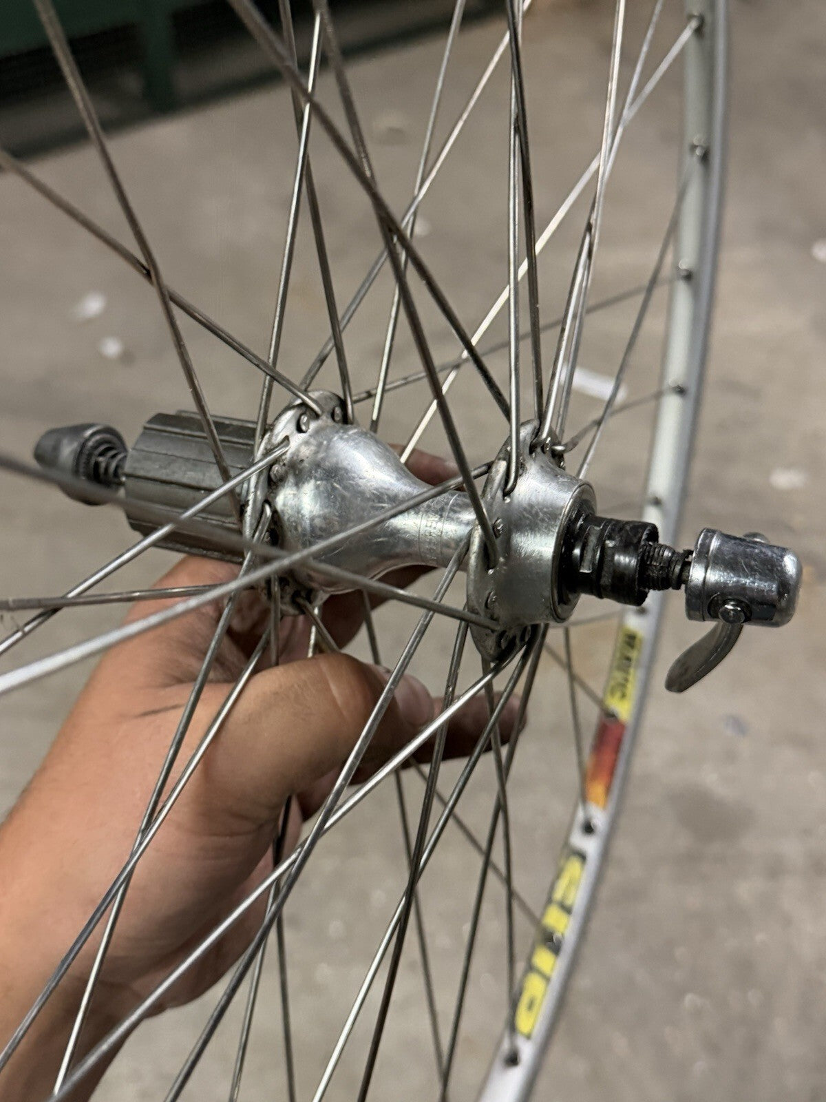 Campagnolo Road Wheelset Clinche Rims Vintage - product photo 12 | Miclo Bikes