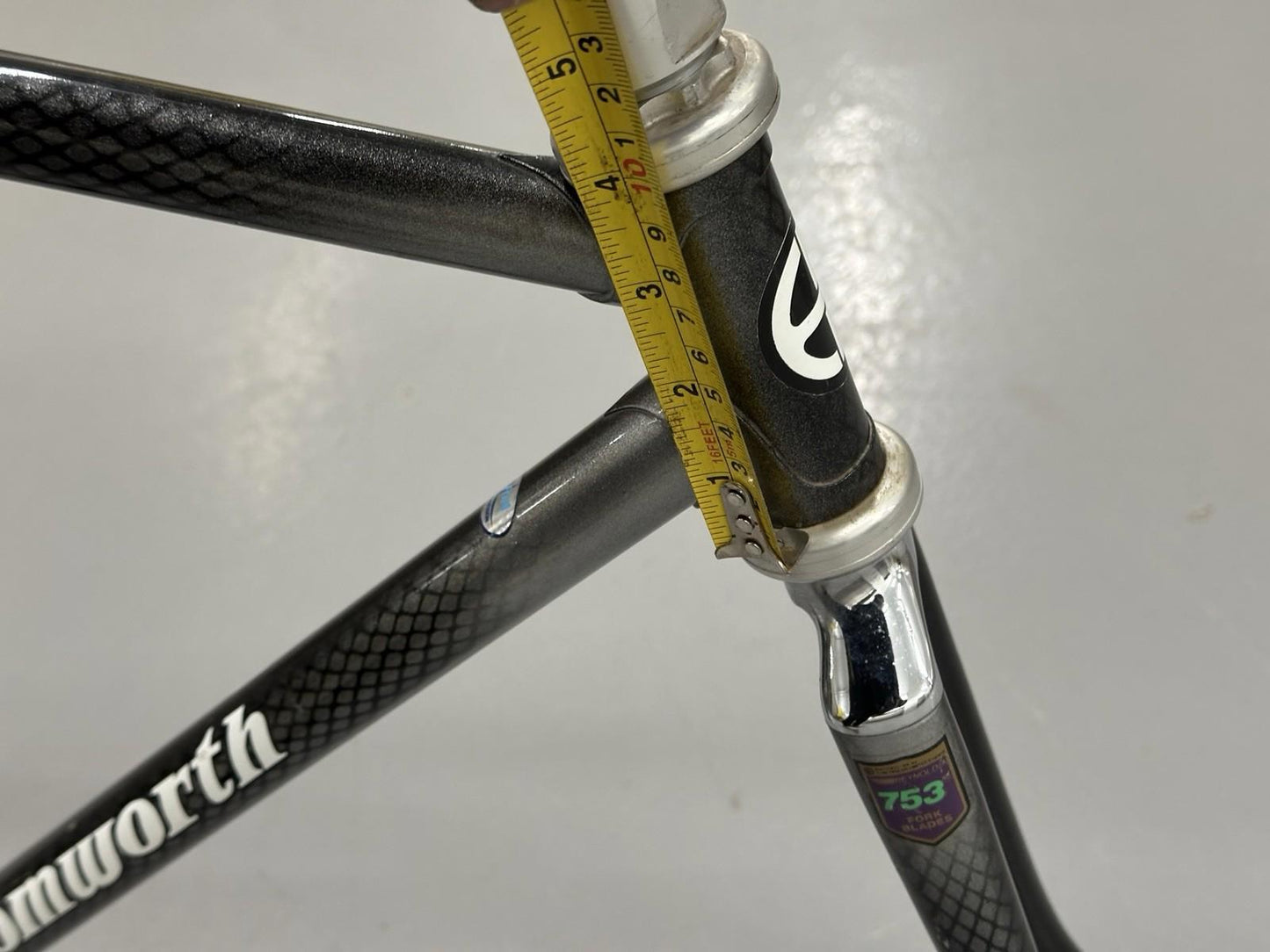 Bosomworth Pursuit Frameset 700/650c Forks Campagnolo Seatpost