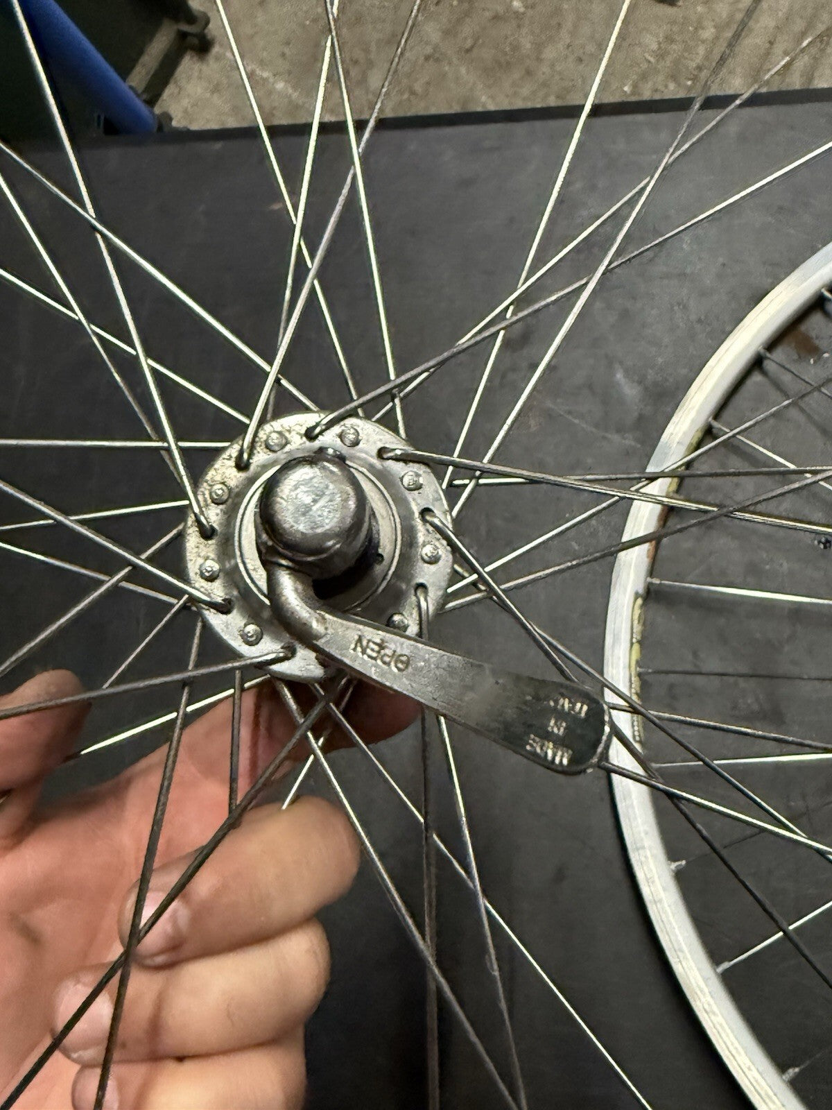 Vintage Campgnolo Clincher Wheelset Mavic Rims 8speed - view 2