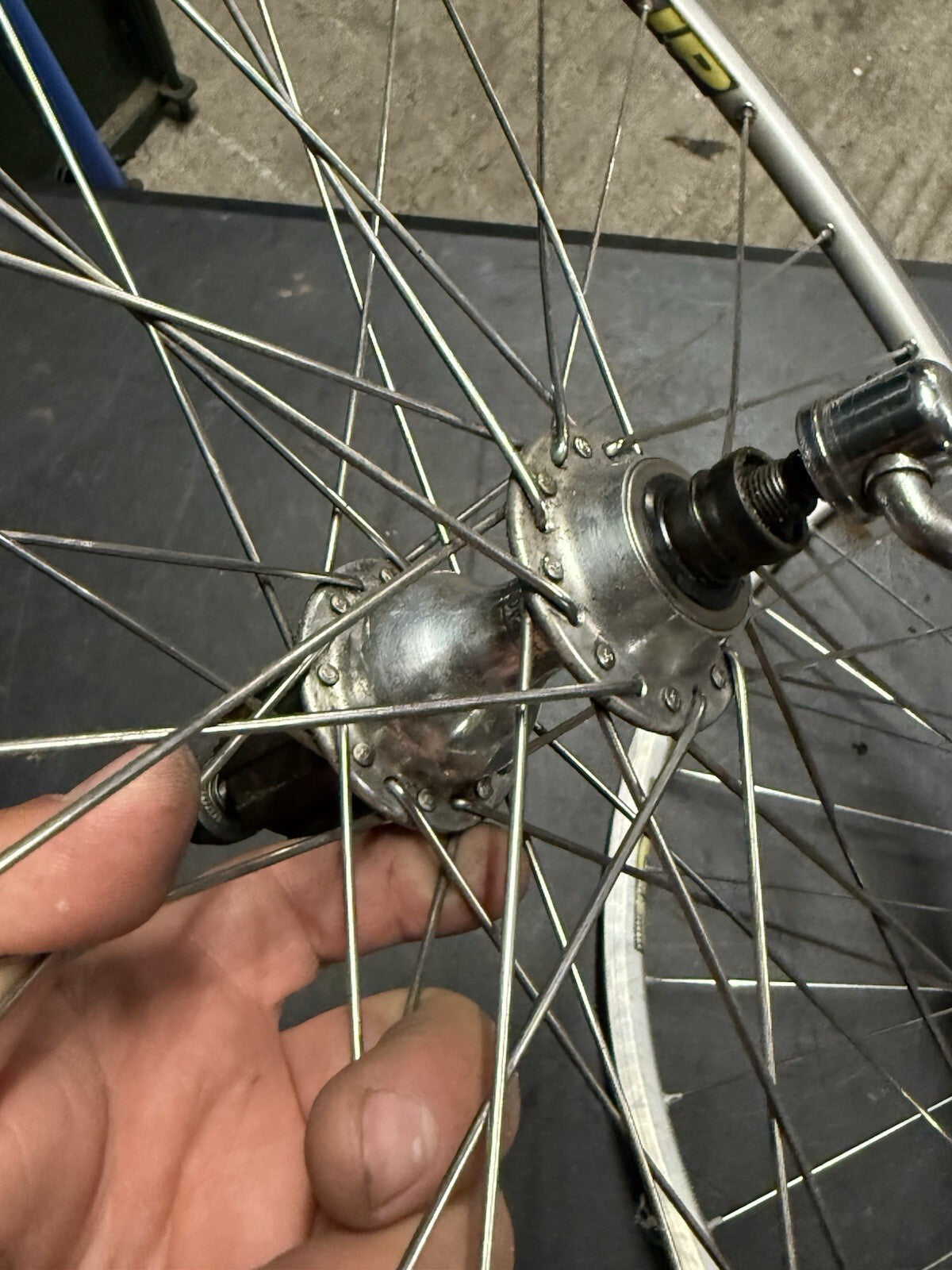 Vintage Campgnolo Clincher Wheelset Mavic Rims 8speed - view 5
