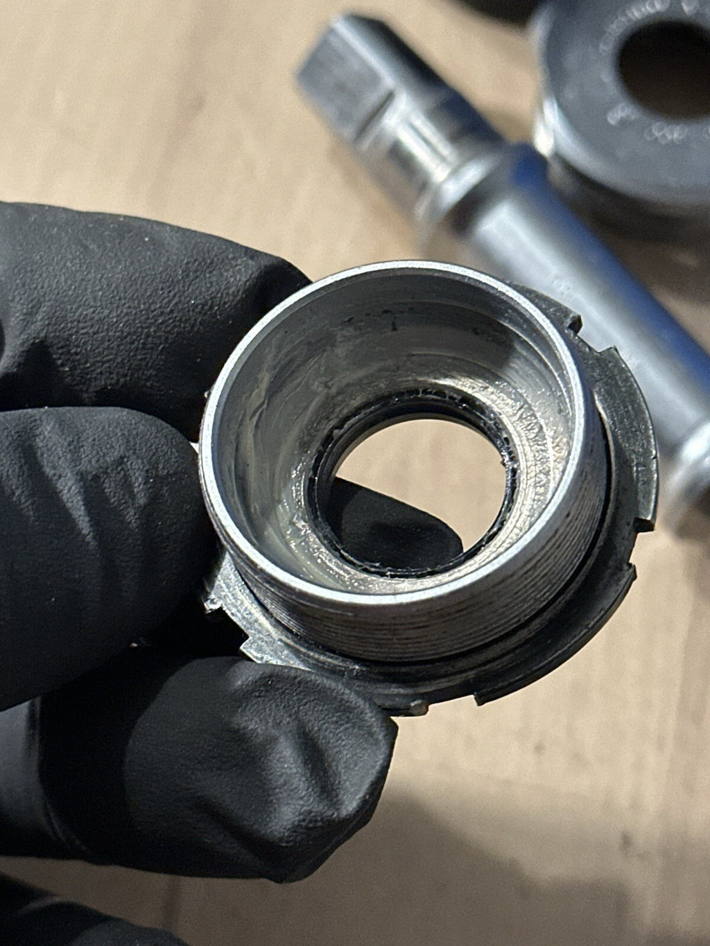 Rare Vintage Dura Ace Shimano Bottom Bracket Njs 7400