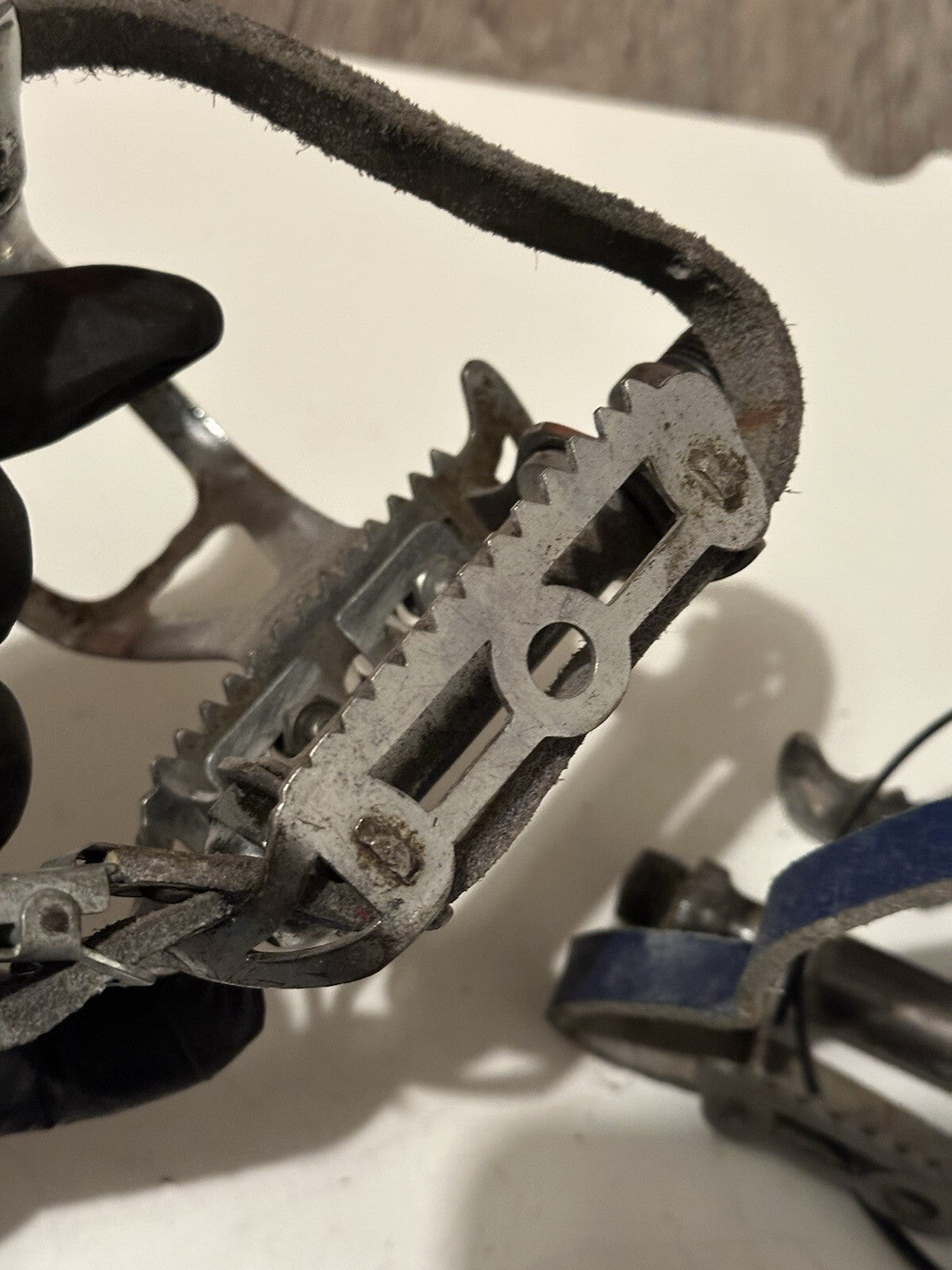 Vintage Bike Pedals And Cages Road