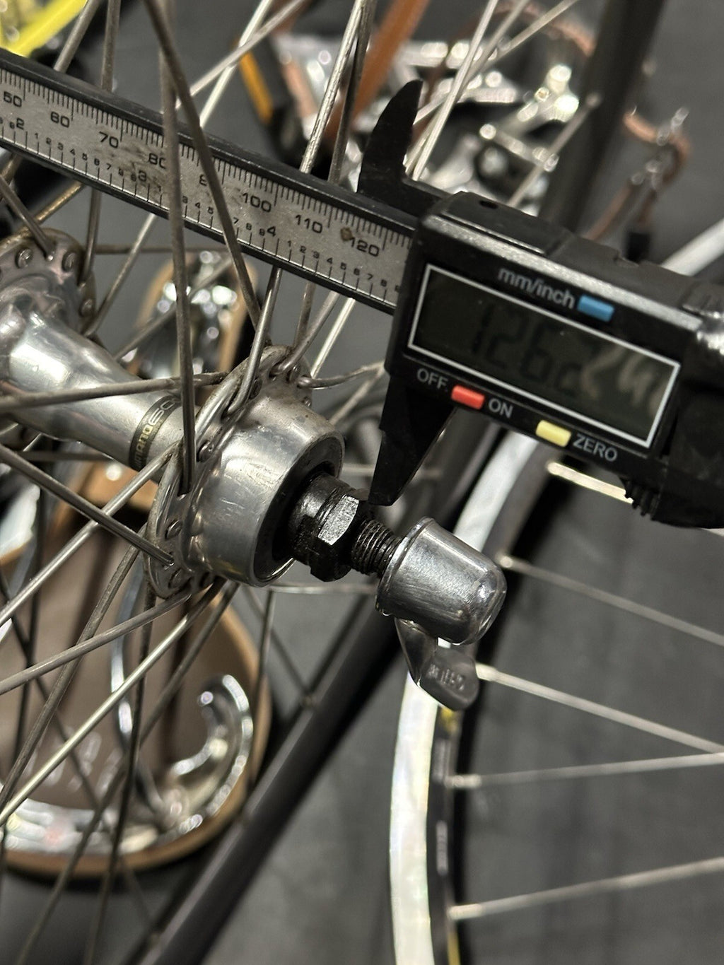 Shimano 600 Clincher Road Wheelset Vintage - view 16
