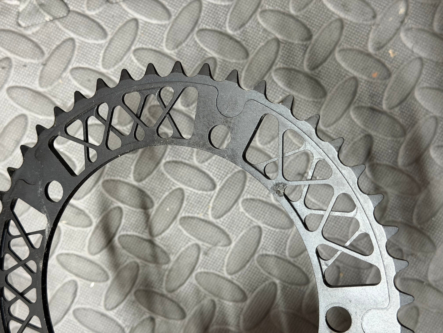 Factory 5 track chainring 144bcd 48t