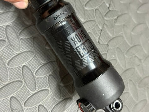 RockShox 210x50mm rear shock with DebonAir