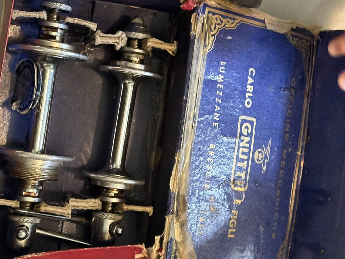 Gnutti Vintage Bike Hubset Hubs Italian - product photo | Miclo Bikes