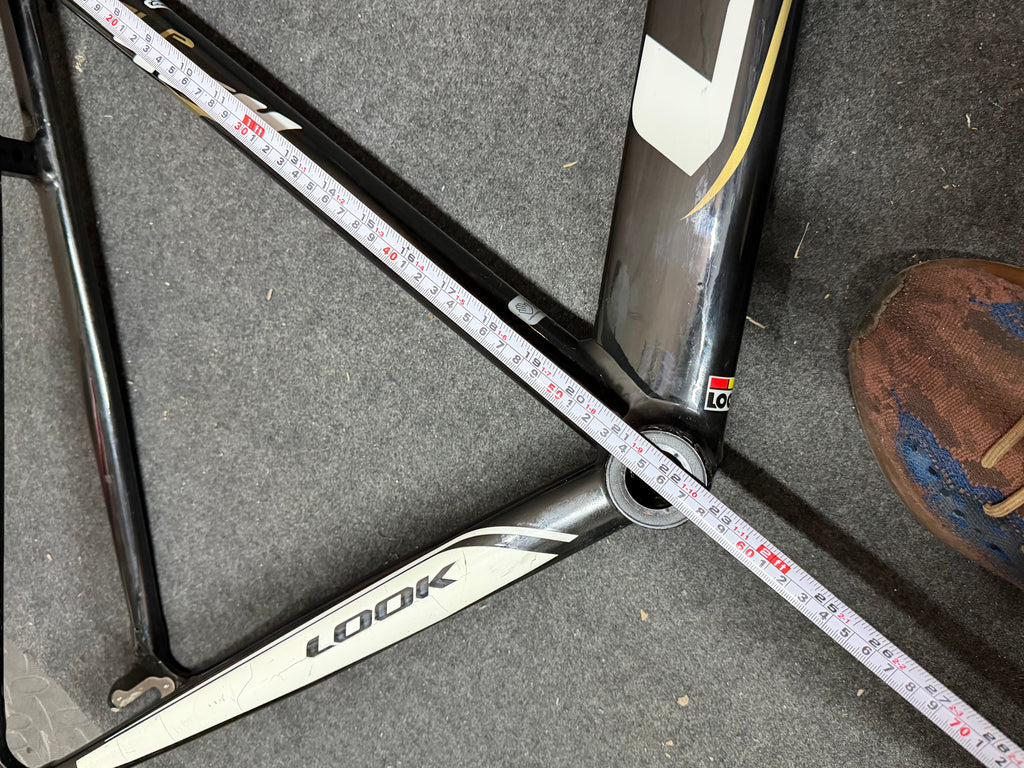 Look 464 AL Track Frameset Size M – Top Tube Dent