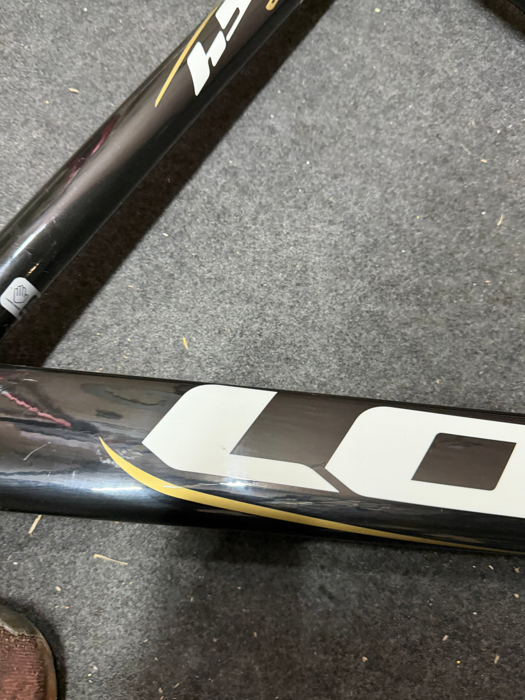 Look 464 AL Track Frameset Size M – Top Tube Dent