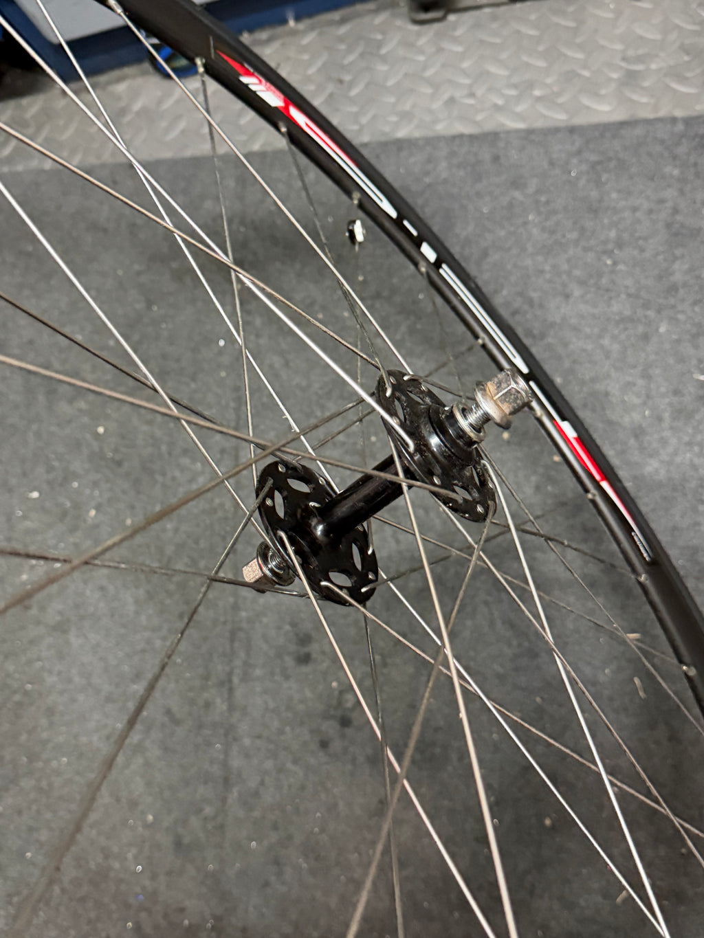 Fixed Gear Track Wheelset 700c Flip Flop Clincher