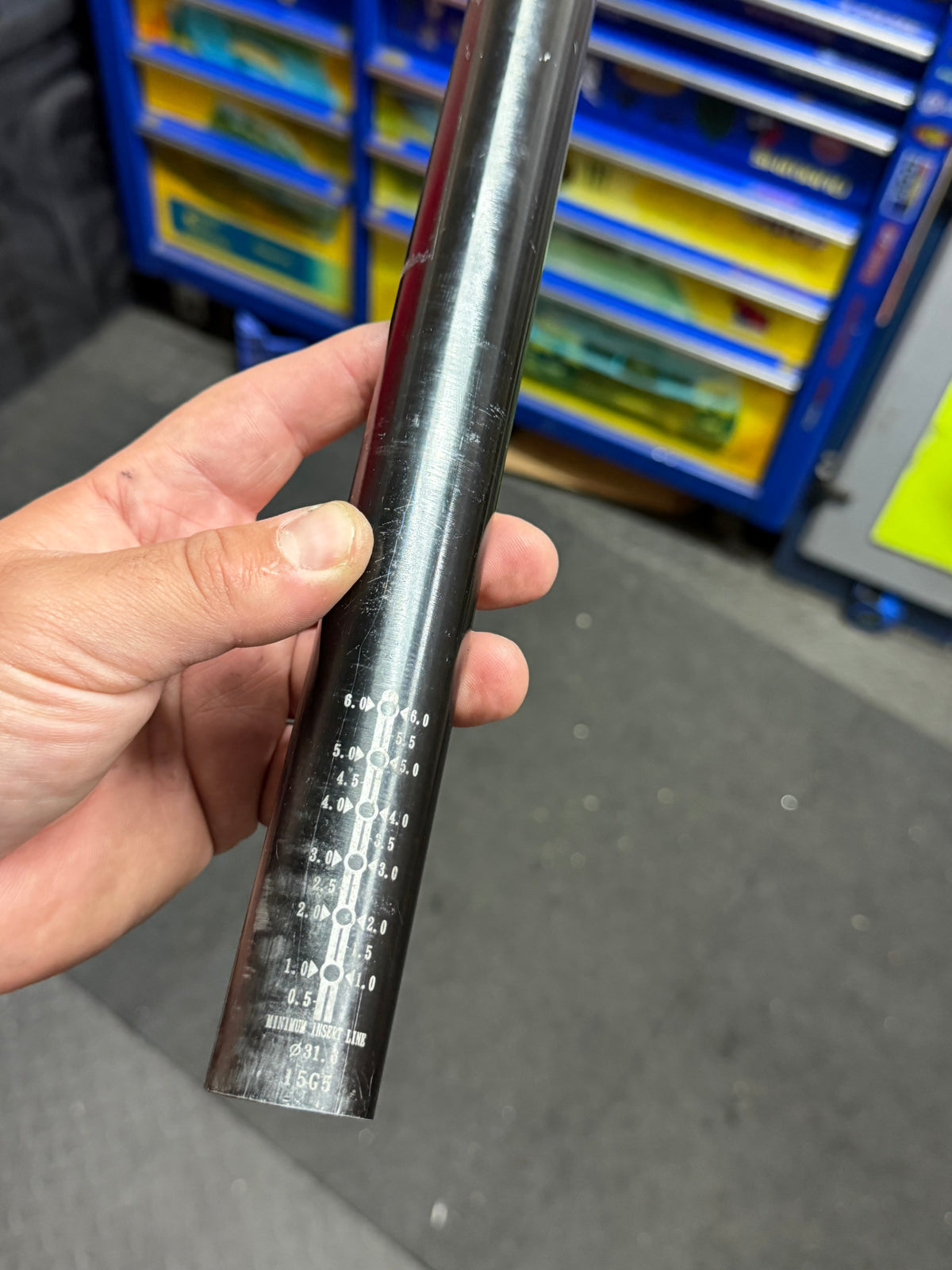 Genetic CNC Aluminium Seatpost 31.6mm
