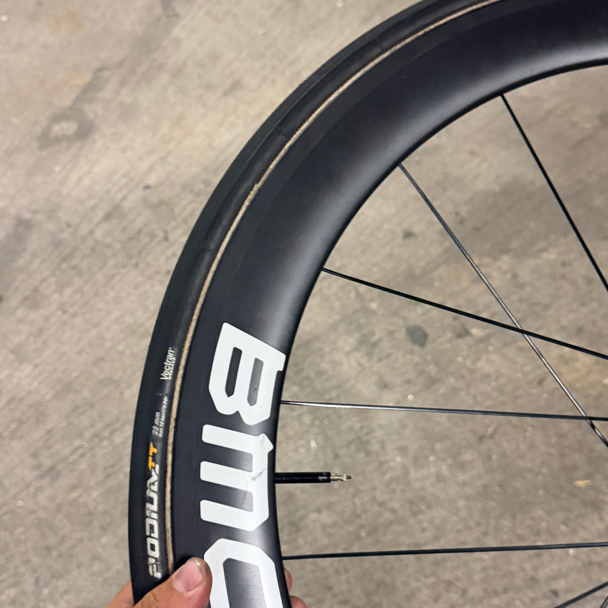 BMC Track Carbon Wheelset DuraAce 7600 Hubs Tubular