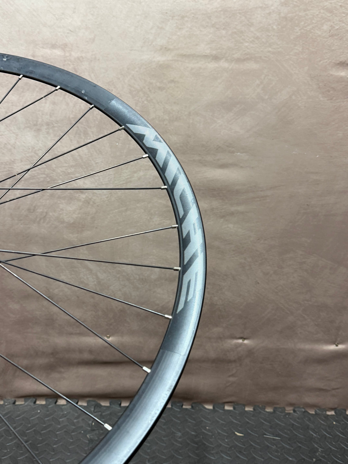 Miche Pistard rim decals and sidewall detail