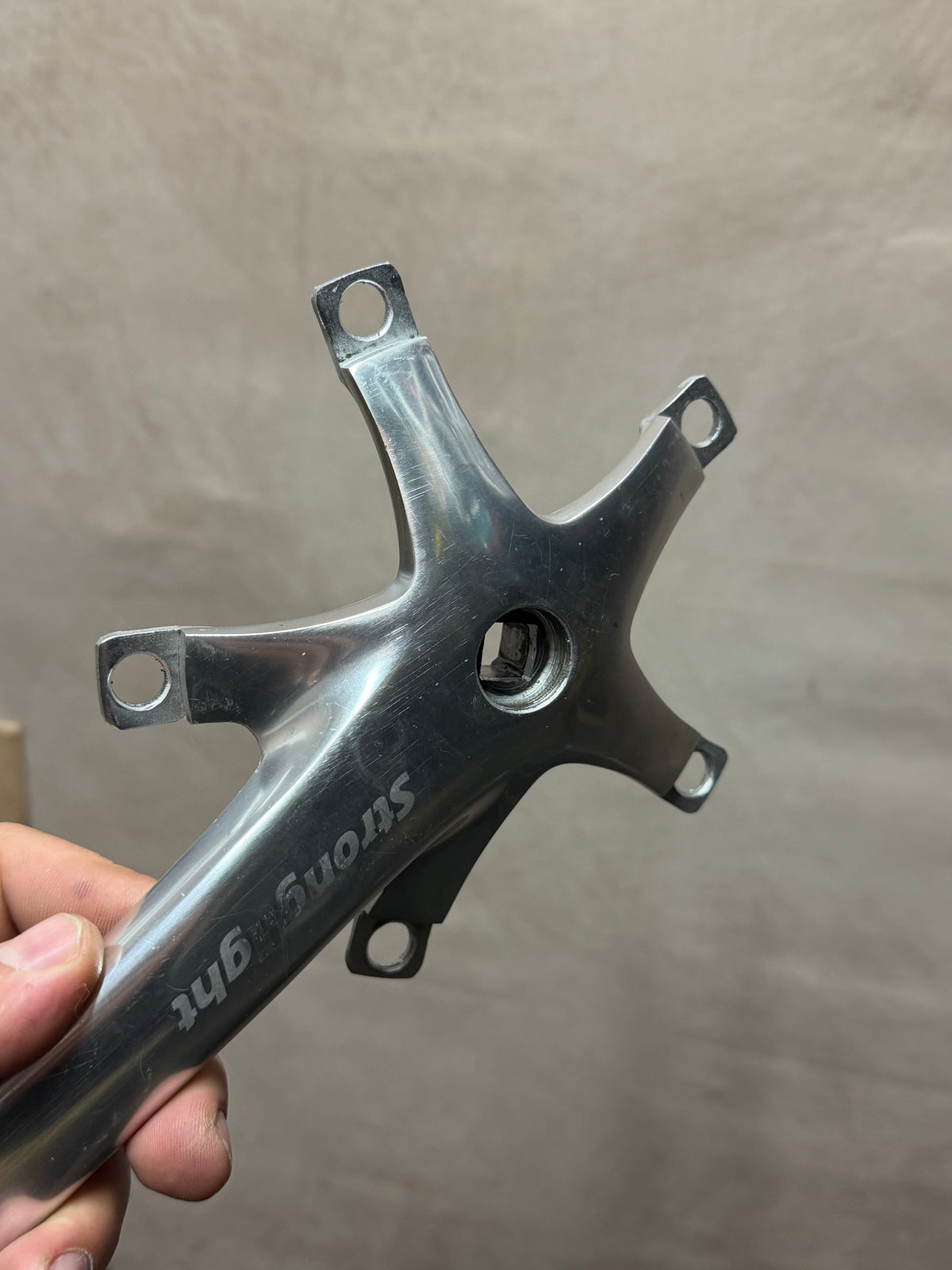 Stronglight logo on the five-arm crank spider