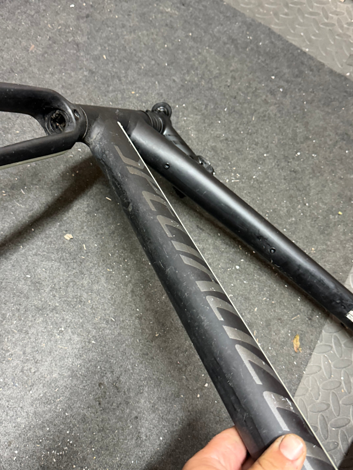 Specialized Langster size 54 frameset – top tube viewed from above