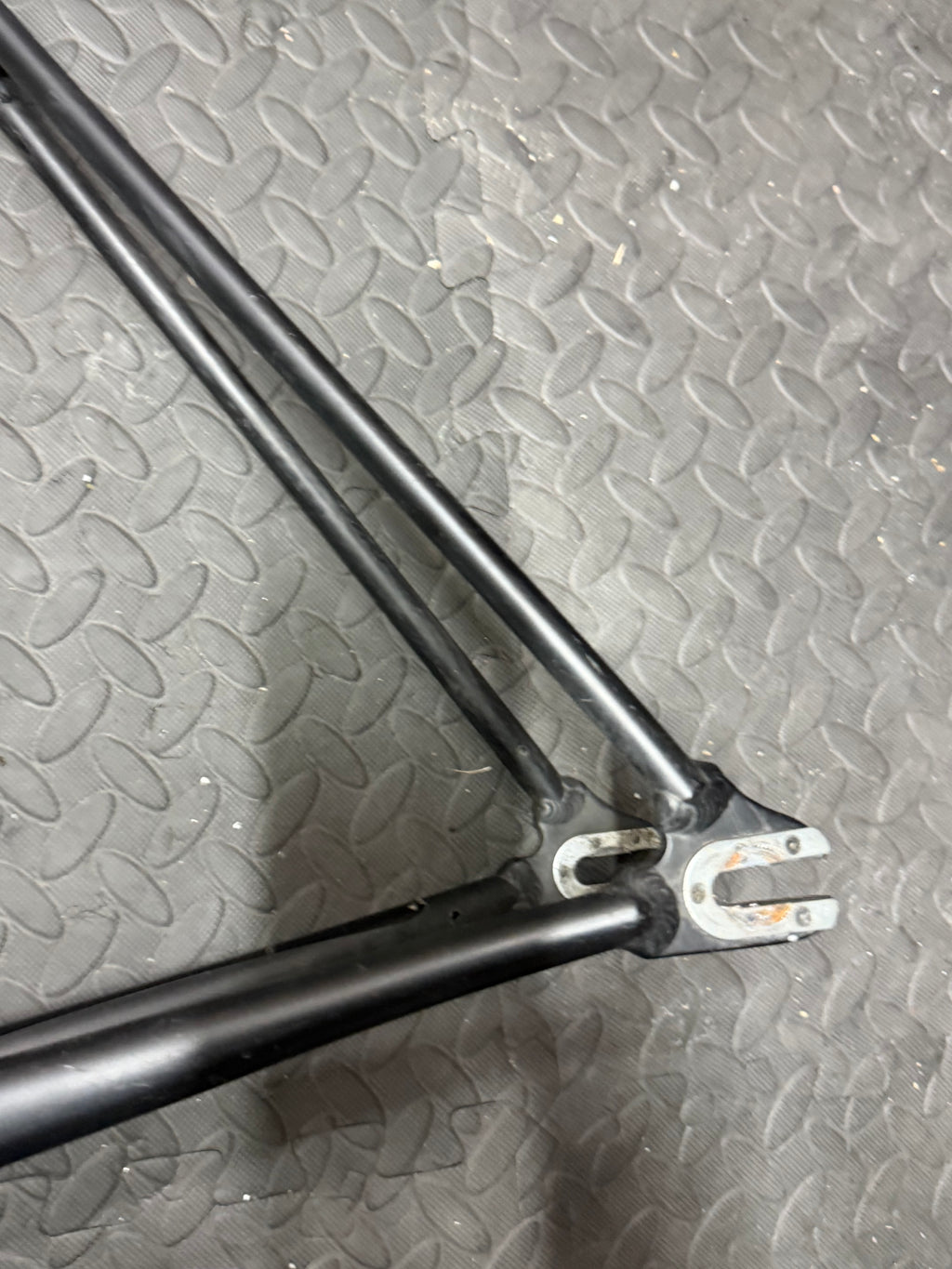 Specialized Langster size 54 frameset – rear stays and dropout close-up