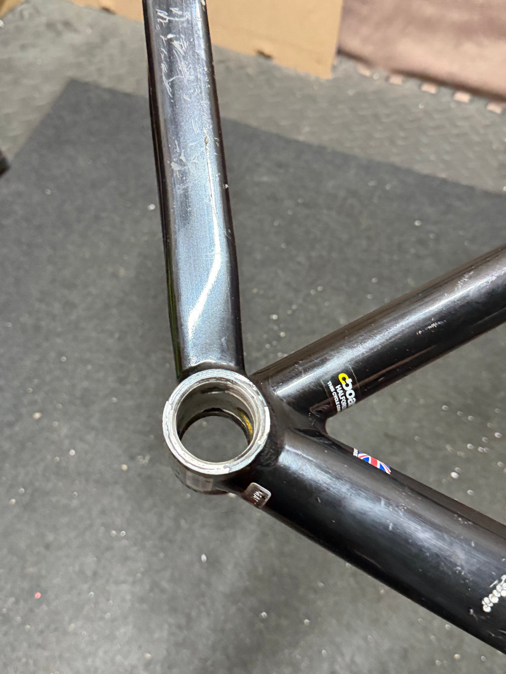 Boardman TK Pro 51cm track frameset – bottom bracket shell close-up