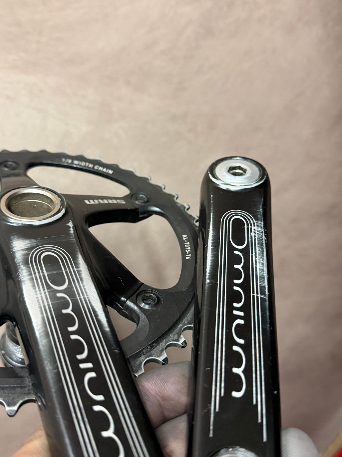 SRAM Omnium Track Crankset 165mm 48T – Omnium branding on crank arms