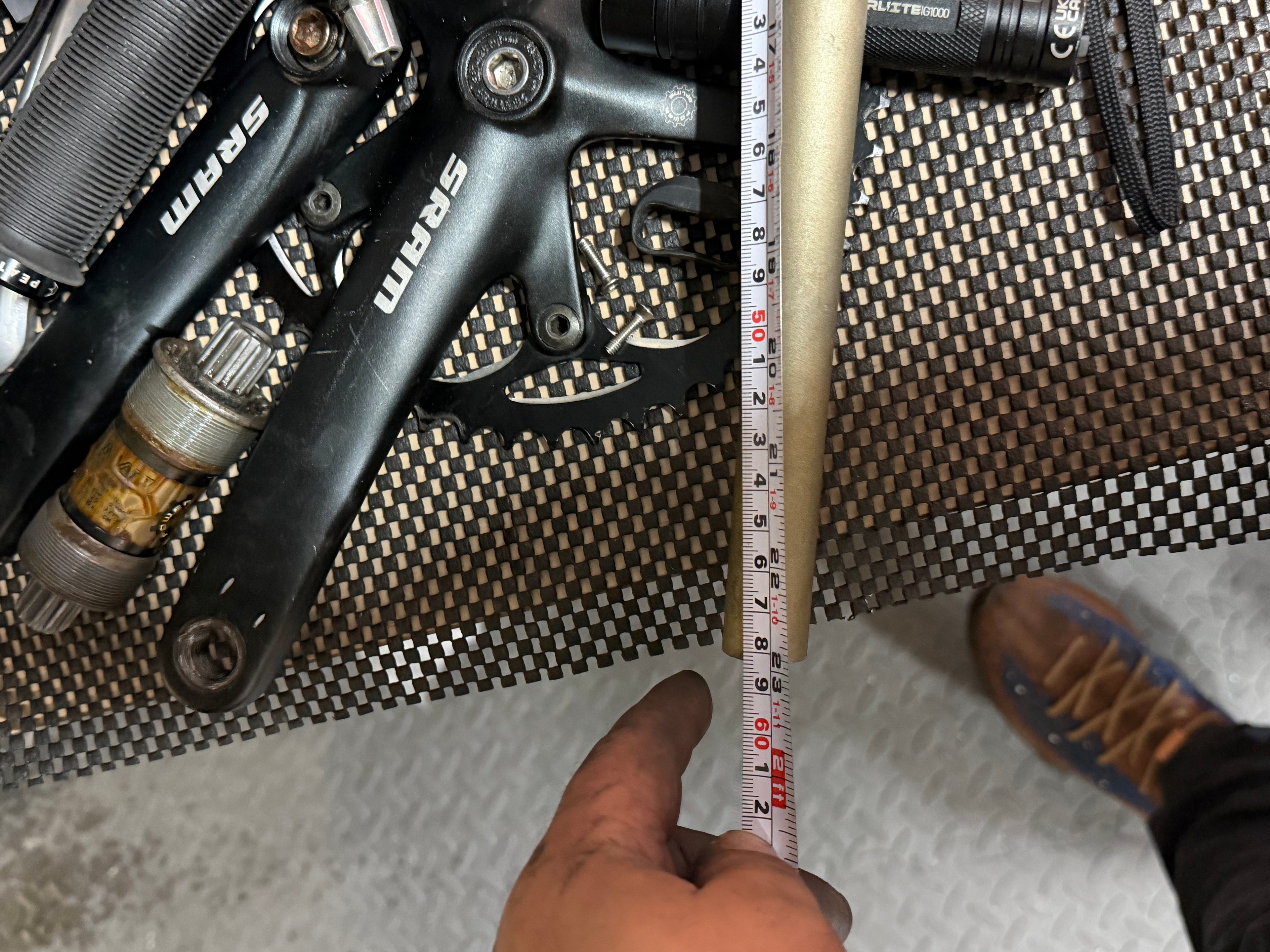 Renthal Fatbar 580mm Riser Handlebars, 31.8mm – width shown beside tape measure