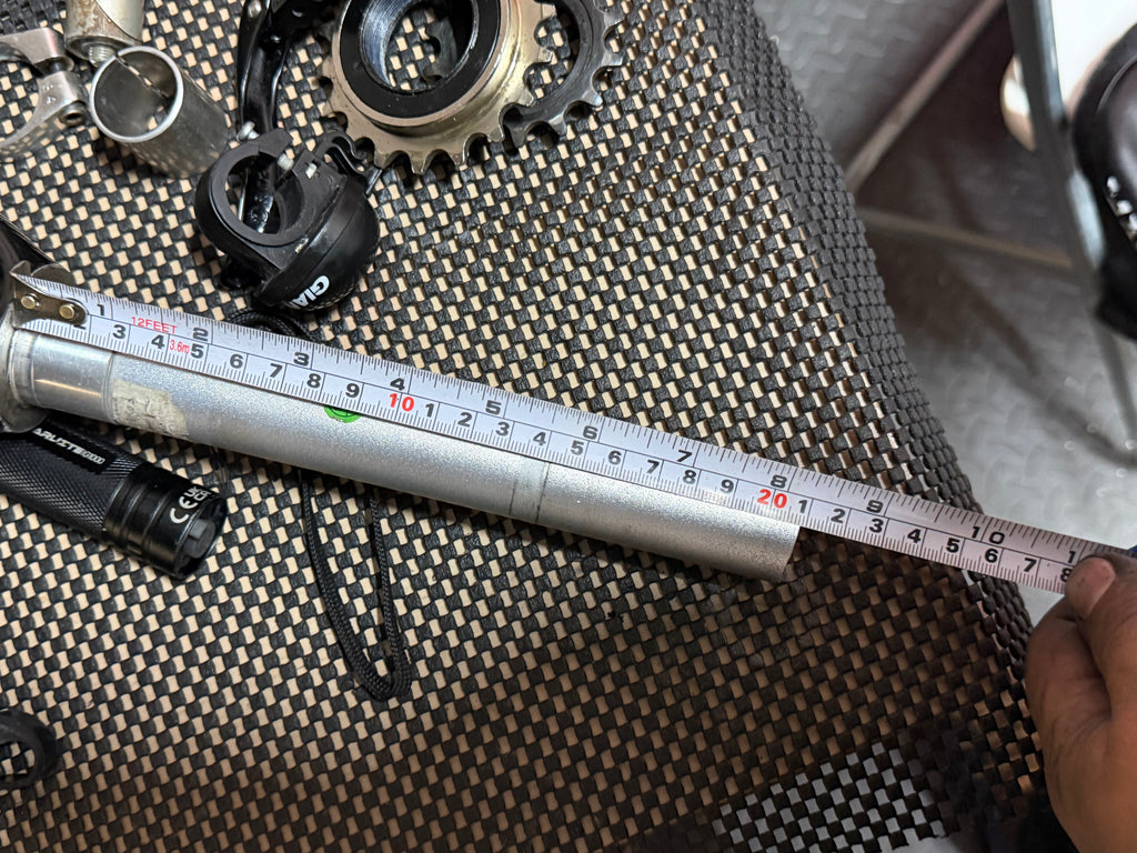 Dolan Carbon Forks 1-1/8in, 19.5cm Steerer – steerer beside tape measure