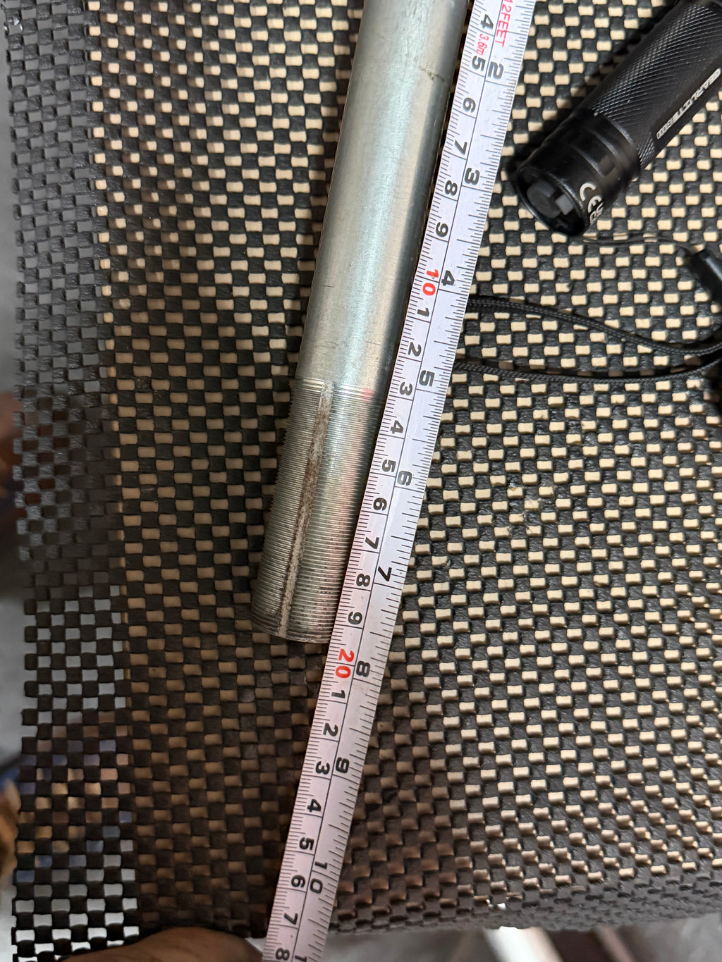 Kinesis 1in Threaded Road Forks, 19cm Steerer – steerer beside tape measure