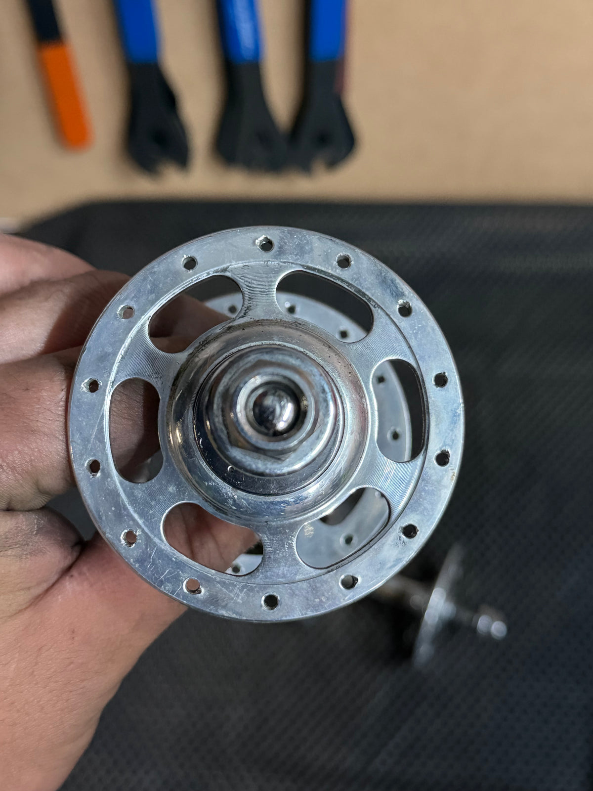 Suntour Superbe Track Hubset 28H Front & Rear – flange and bearing end