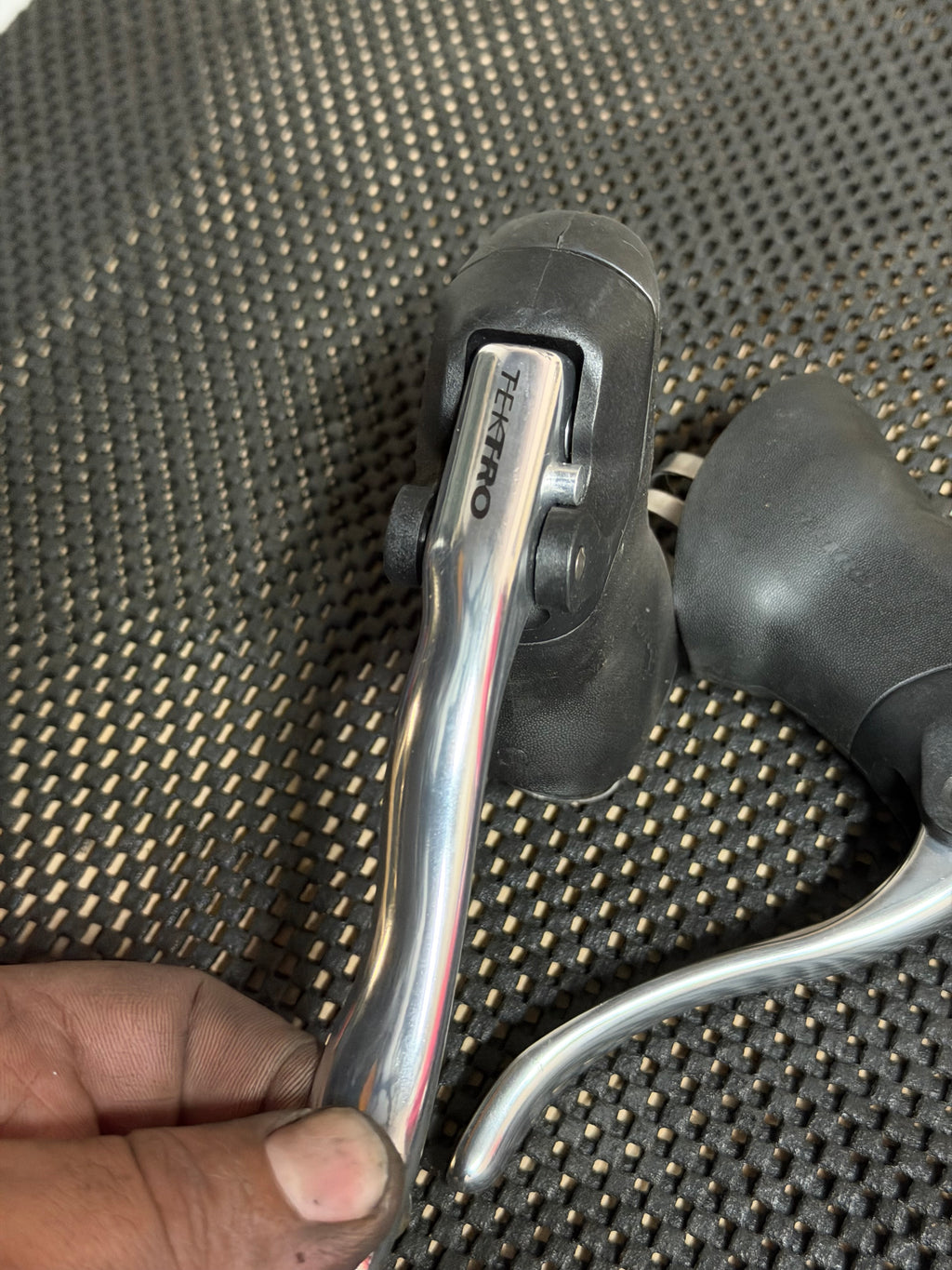 Tektro Fixed Gear & Single Speed Brake Levers – front of lever