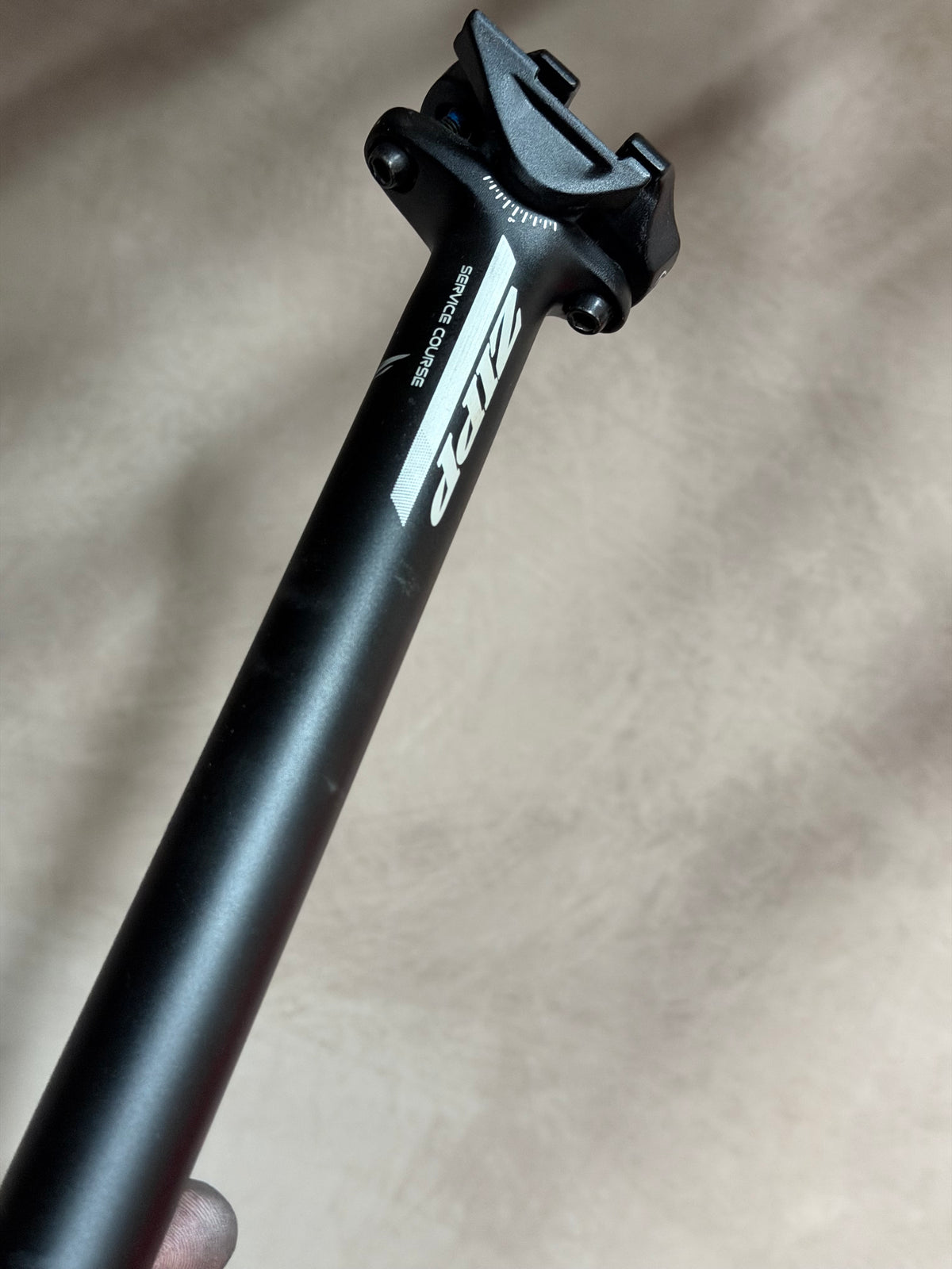 Zipp Aluminium Seatpost 27.2mm – complete seatpost