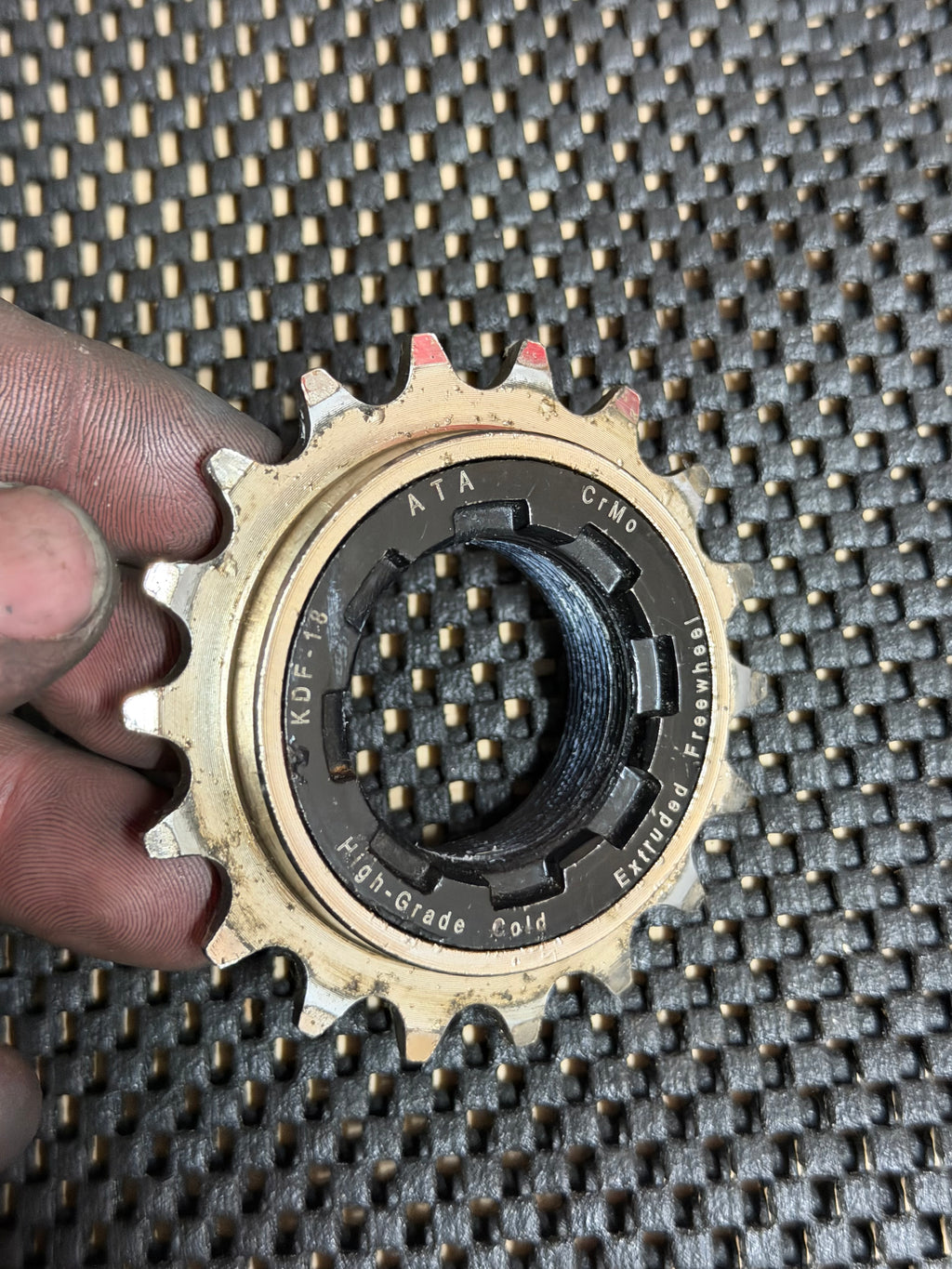 18T Single Speed Freewheel 1/8in – front face
