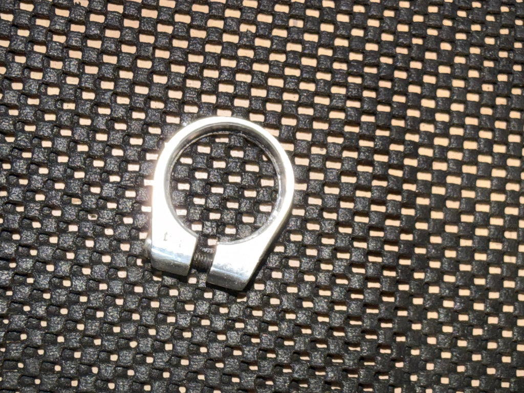 Bicycle Seatpost Clamp 32.2mm – clamp front view