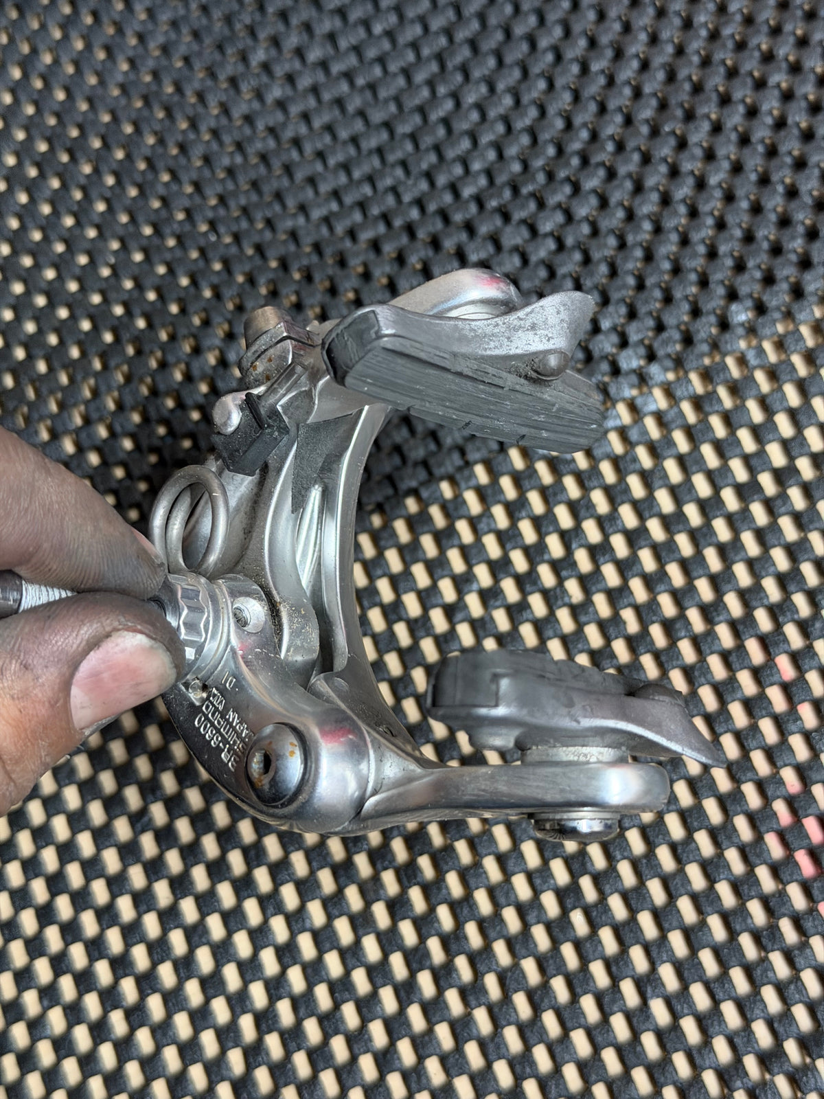 Shimano Ultegra Road Rim Brake Caliper – caliper side view