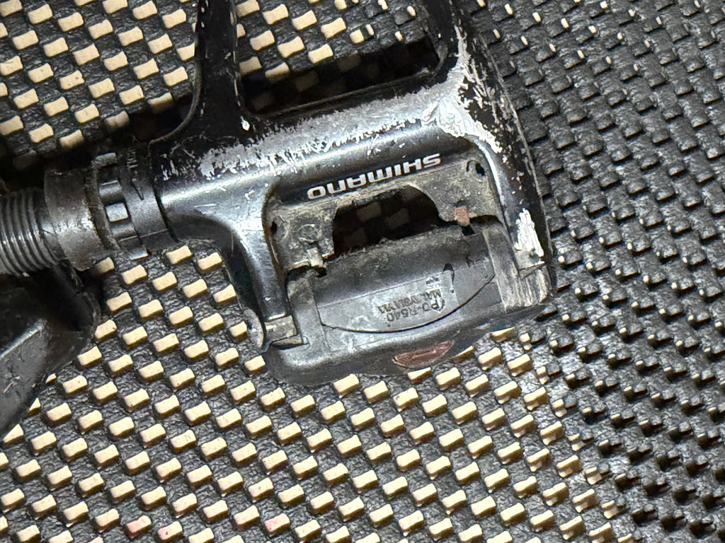 Shimano PD-R540 SPD-SL Road Pedals – Shimano branding and binding