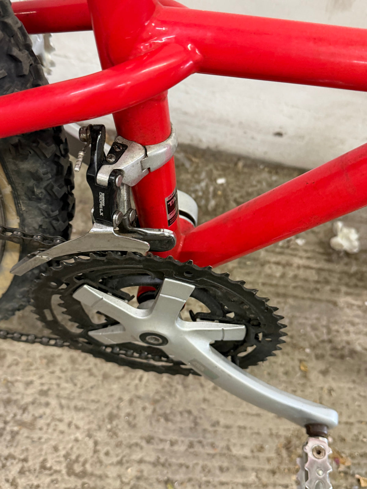 90s Saracen MTB Bike Size Medium 26inch