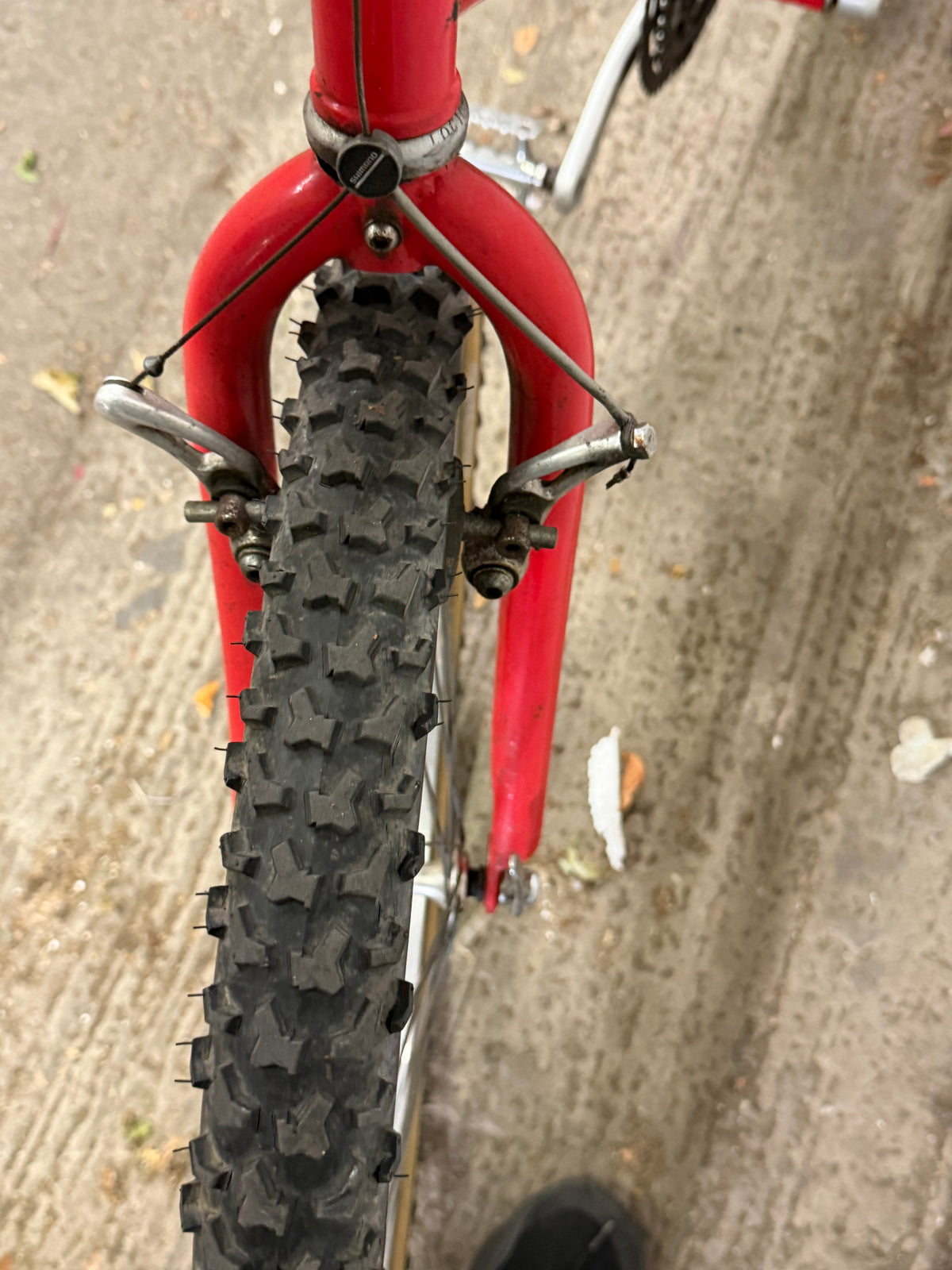 90s Saracen MTB Bike Size Medium 26inch